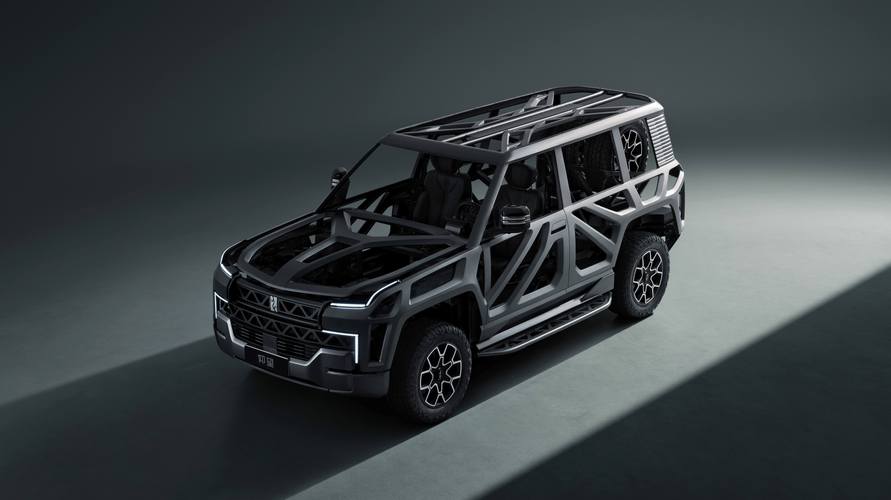 广州127仰望U8硬派越野的科技魅力，国能汽车对传统燃油车市场的冲击